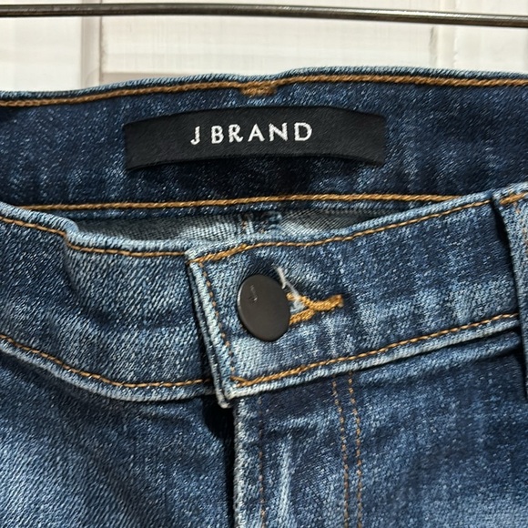 NWT J Brand | Alana High Rise Cropped Jasper Patched Denim Jeans; Size 30 - Picture 5 of 17